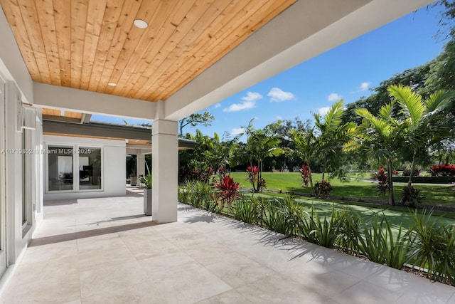 4144 Pinta Ct, Coral Gables, FL 33146 - view of patio