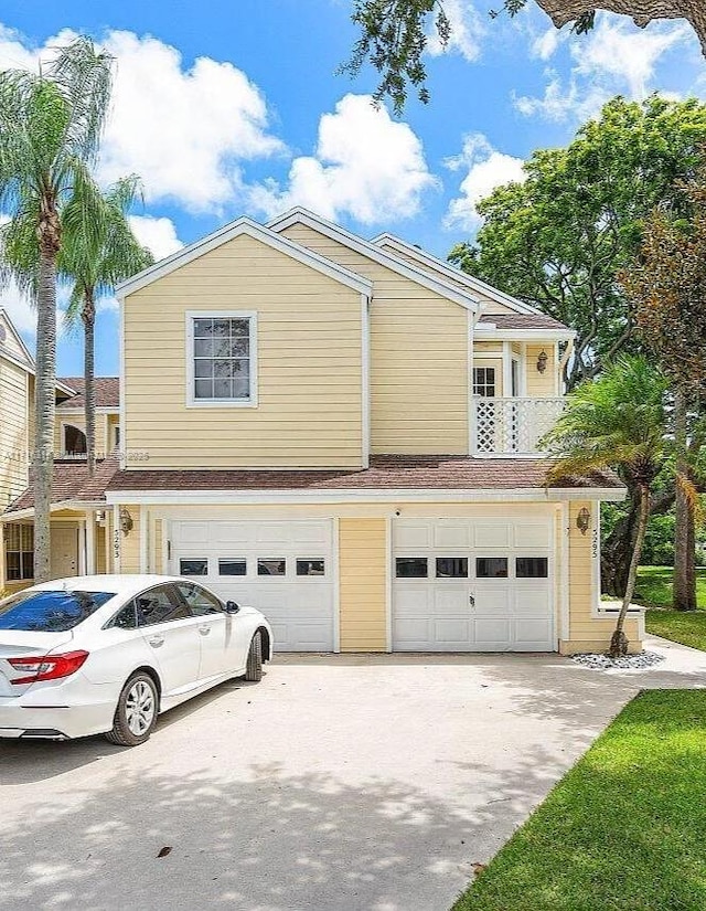 view of front of home featuring a garage