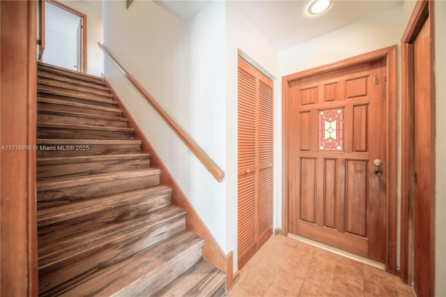 view of foyer entrance