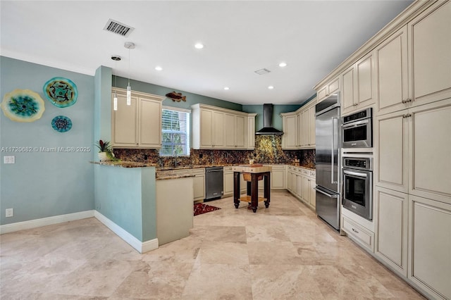 dining room with recessed lighting, visible vents, ornamental molding, baseboards, and a notable chandelier