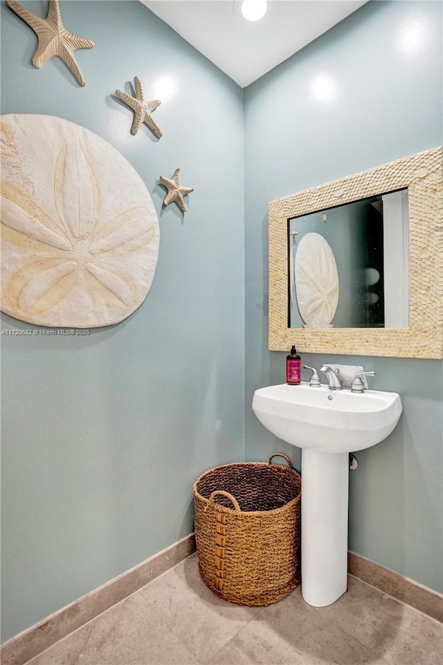 interior space featuring baseboards, visible vents, recessed lighting, and marble finish floor