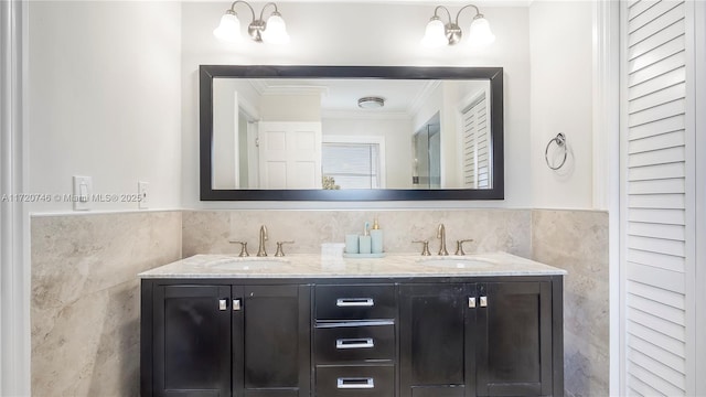 1524 39th St, West Palm Beach, FL 33407 - full bath with tile walls, crown molding, and double vanity