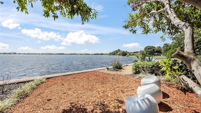 1524 39th St, West Palm Beach, FL 33407 - water view
