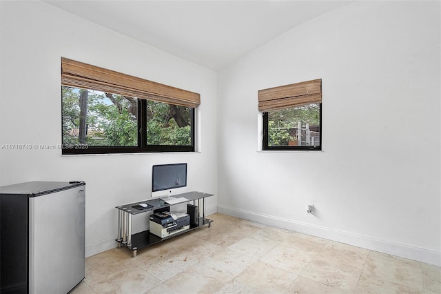 100 NE 51st St, Oakland Park, FL 33334 - office area featuring baseboards and vaulted ceiling