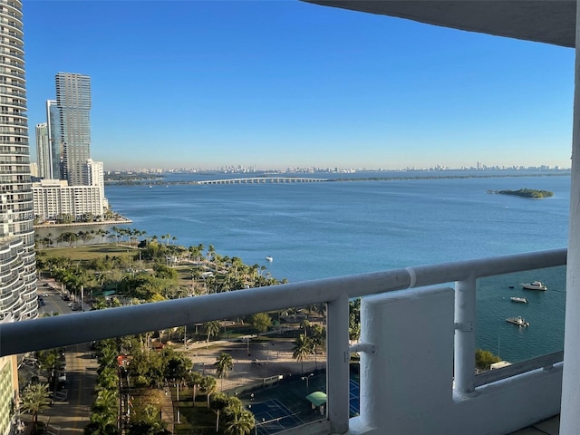 1717 N Bayshore Dr Unit A-2548, Miami, FL 33132 - photo 19