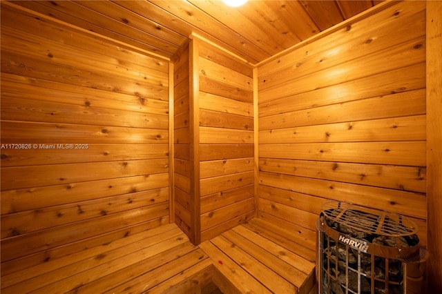 view of sauna / steam room