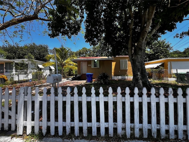 view of front of home