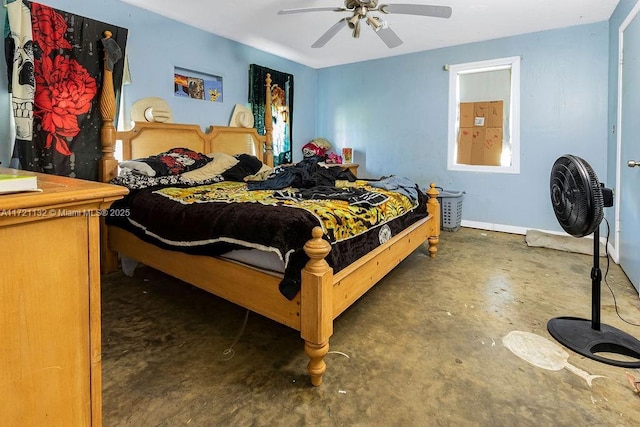 bedroom featuring ceiling fan