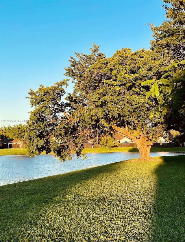 view of water feature