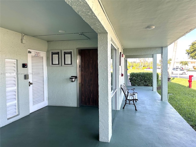 view of patio / terrace with a porch