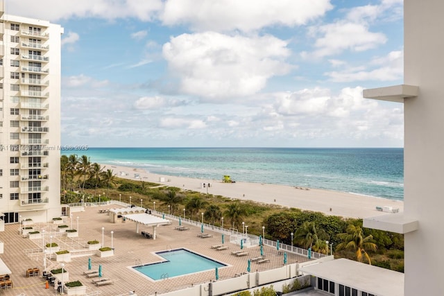 water view featuring a beach view