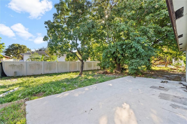 1574 NW 7th Ln, Pompano Beach, FL 33060 - view of yard with a patio area