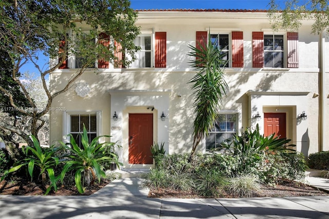 view of mediterranean / spanish home