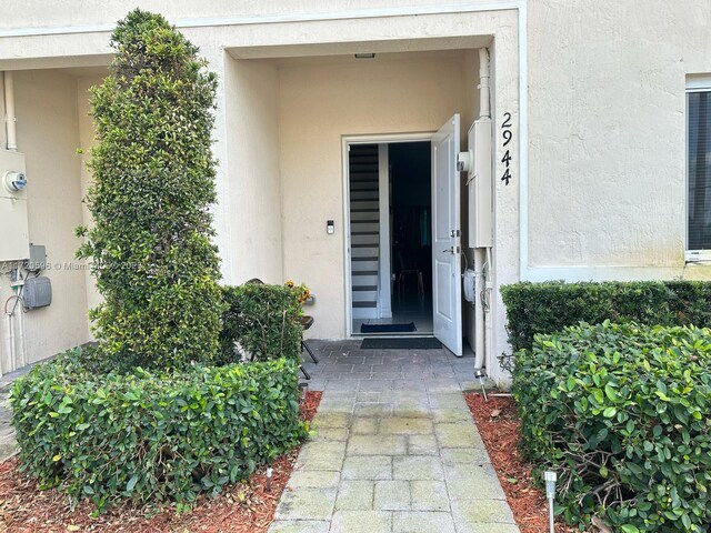 view of entrance to property