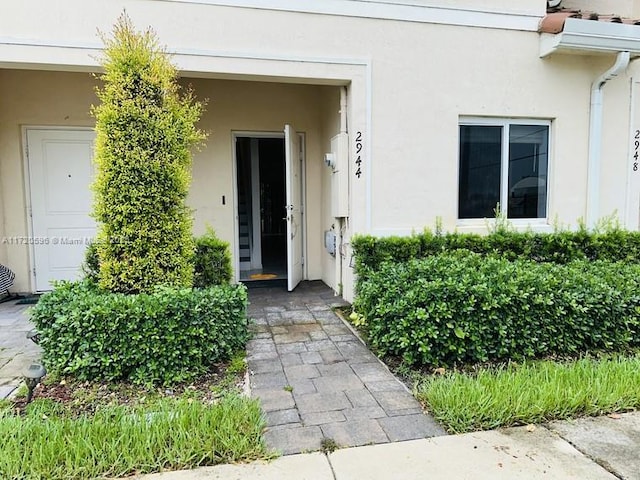 view of entrance to property