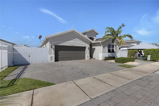 view of front facade with a garage