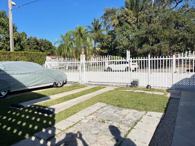 Listing photo 2 for 3240 NW 3rd Ave, Miami FL 33127