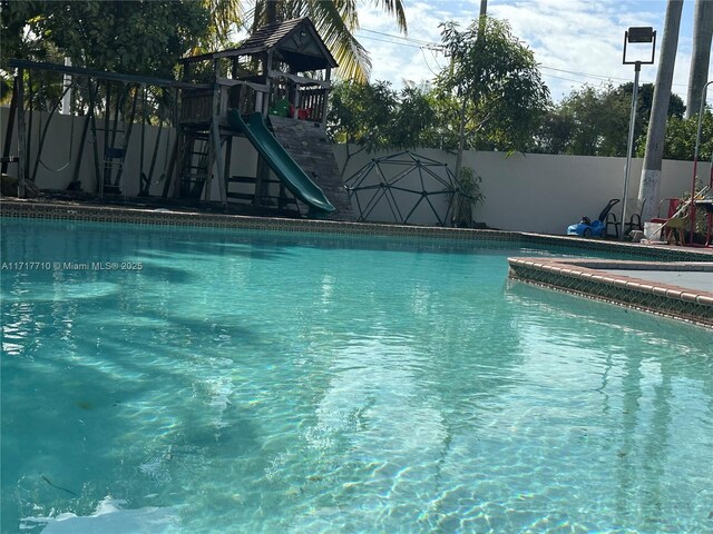 10331 SW 135th Ct, Miami, FL 33186 - view of swimming pool
