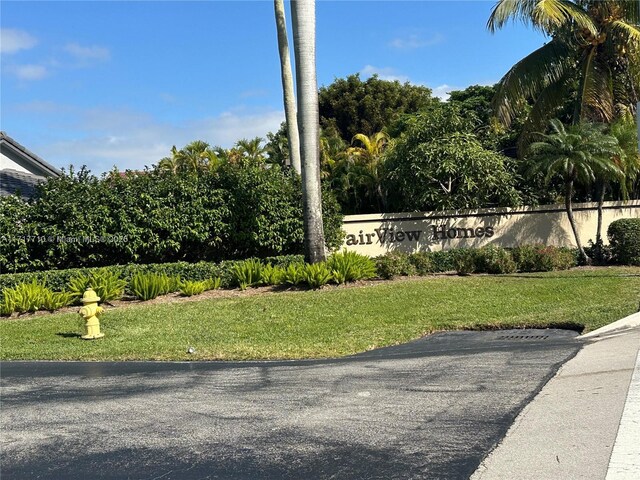 10331 SW 135th Ct, Miami, FL 33186 - exterior space featuring a yard