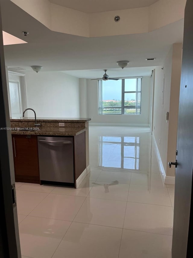 2681 N Flamingo Rd Unit 703S, Sunrise, FL 33323 - photo 2