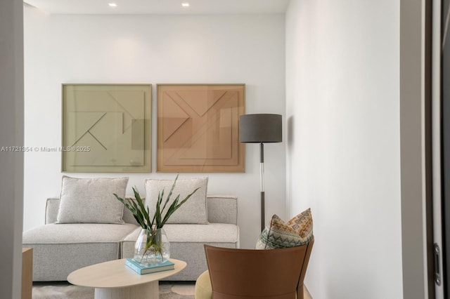 living area featuring recessed lighting