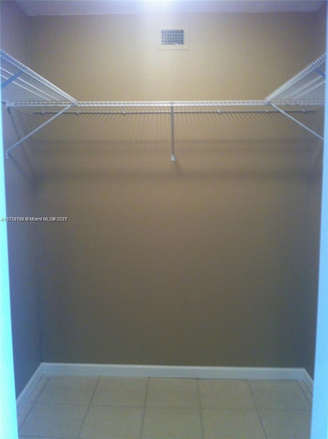 401 Golden Isles Dr Unit 810, Hallandale Beach, FL 33009 - photo 23
