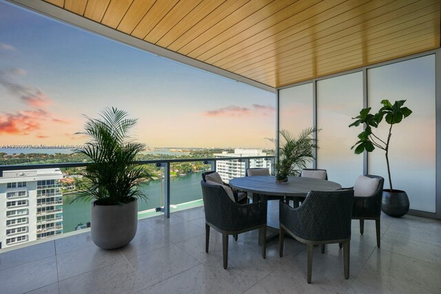 5775 Collins Ave Unit 1705, Miami Beach, FL 33140 - photo 26