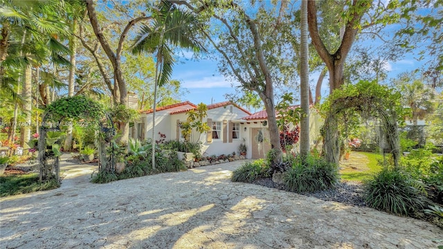 view of mediterranean / spanish home