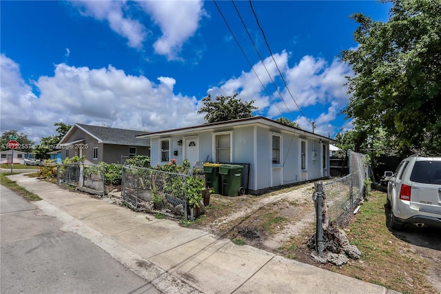 651 SW 5th St, Homestead, FL 33030 - view of ranch-style home