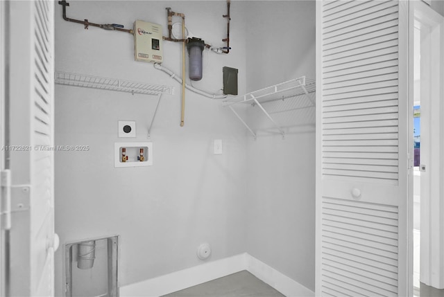 laundry area with electric dryer hookup, hookup for a gas dryer, and hookup for a washing machine