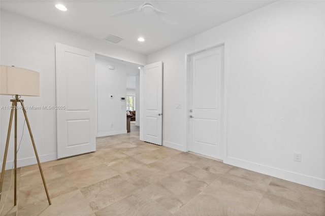 unfurnished bedroom with ceiling fan