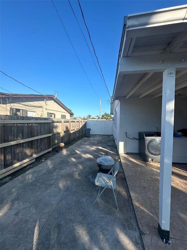 view of patio / terrace featuring washer / dryer