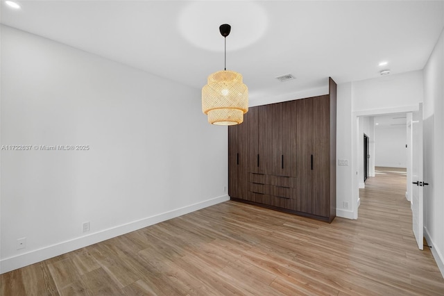 1511 SW 30th Pl, Fort Lauderdale, FL 33315 - unfurnished room with light wood-style flooring, recessed lighting, and a smoke detector