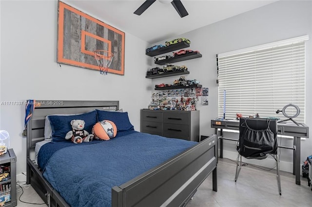 bedroom with ceiling fan