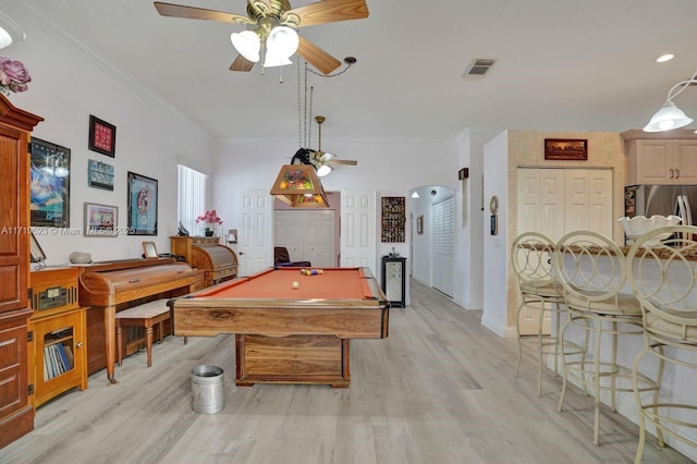 game room featuring crown molding, ceiling fan, light wood-type flooring, and pool table