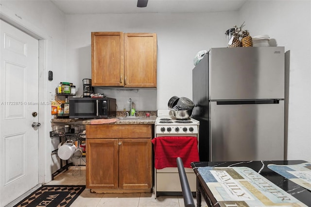 620 NE 137th St, North Miami, FL 33161 - photo 14