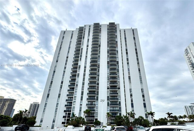 3675 N Country Club Dr Unit 203, Aventura, FL 33180 - photo 63
