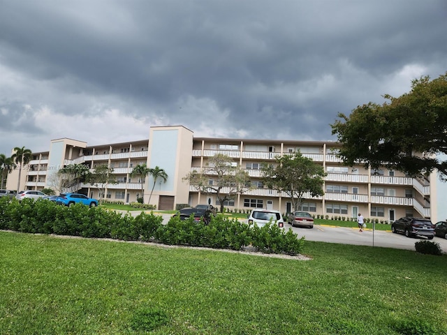 view of building exterior