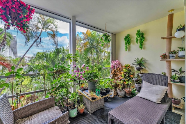 view of sunroom / solarium