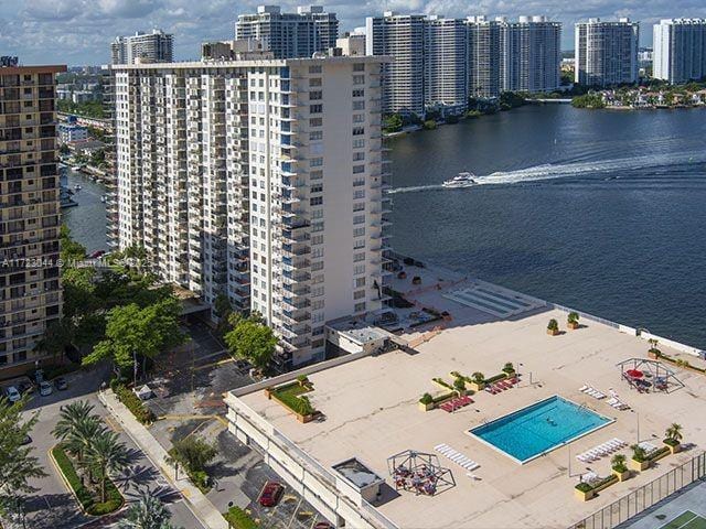 bird's eye view with a water view