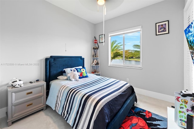 bedroom featuring ceiling fan