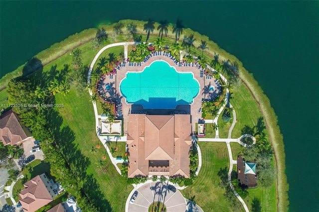 bird's eye view with a water view