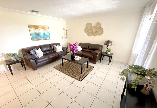 Listing photo 3 for 16790 NE 14th Ave Unit 304, Miami FL 33162