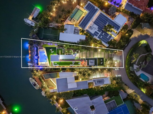 528 Lakeview Ct, Miami Beach, FL 33140 - photo 48