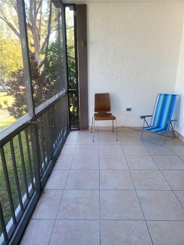 3750 Inverrary Dr Unit 2Y, Lauderhill, FL 33319 - photo 11