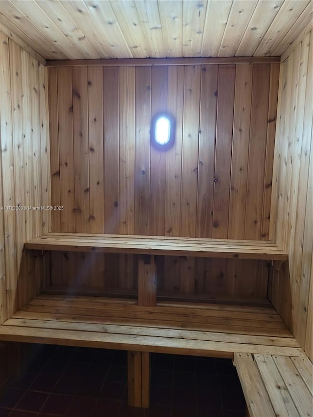 view of sauna / steam room