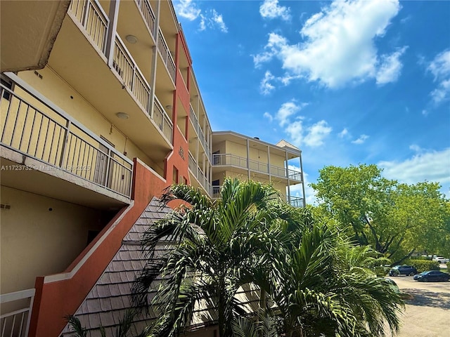 8290 Lake Dr Unit 235, Doral, FL 33166 - view of building exterior