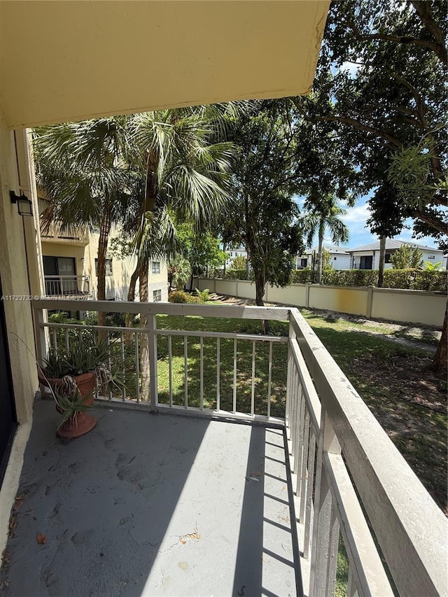8290 Lake Dr Unit 235, Doral, FL 33166 - view of balcony