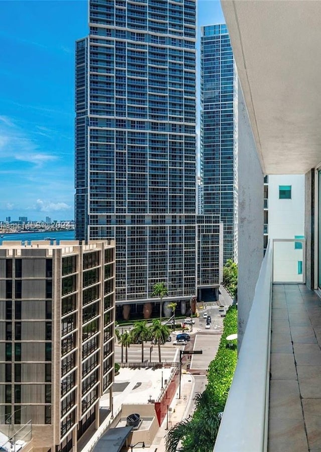 55 SE 6th St Unit 1507, Miami, FL 33131 - view of building exterior with a city view