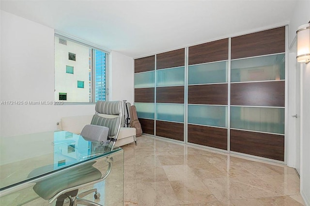 55 SE 6th St Unit 1507, Miami, FL 33131 - view of office area